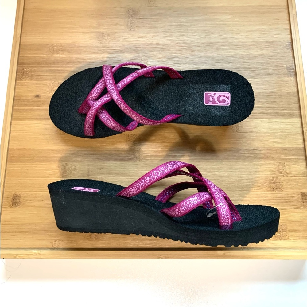 Teva Mush Mandalyn Flip Flop Wedge Sandals Size 9 Womens